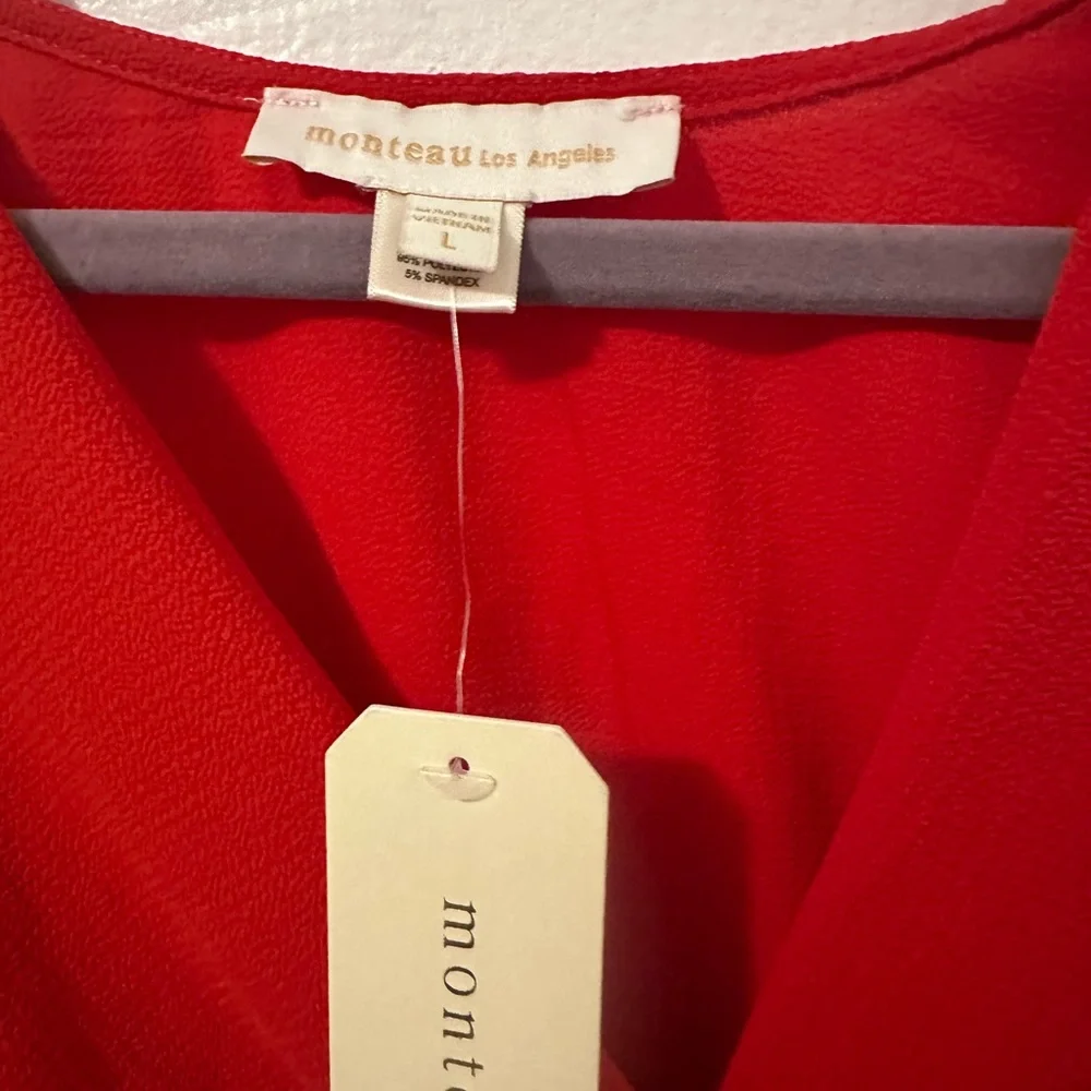 Blouse - Picture 2 of 3